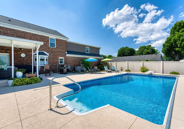 33rd image of 1000 Kingswood Dr, Evansville, IN 47715 | MLS# 202626293