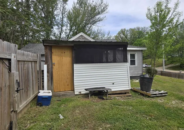 Photo 3 of Sale Pending at 2271 Spring St, Spottsville, KY 42458 | MLS# 202626299 | Listing updated on 2026-10-13