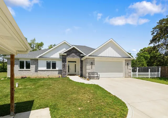 44th image of 9883 Gerig Rd, Leo, IN 46765 | MLS# 202626308