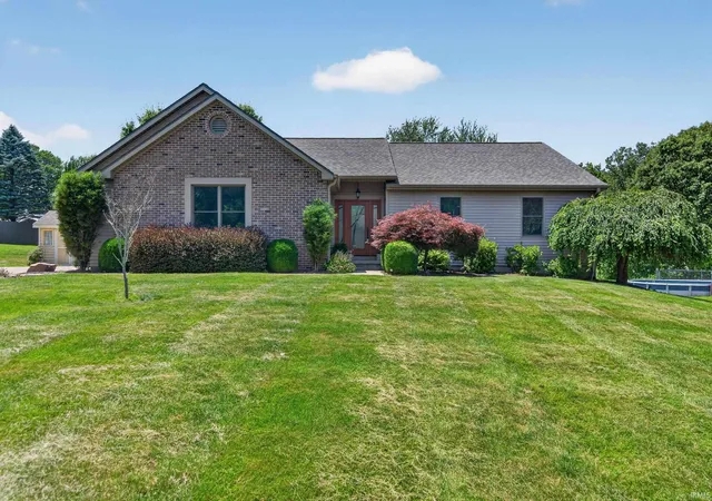 Homes for sale in Logansport, IN | 7 Parkwood Dr, Logansport, IN 46947 | MLS# 202626309