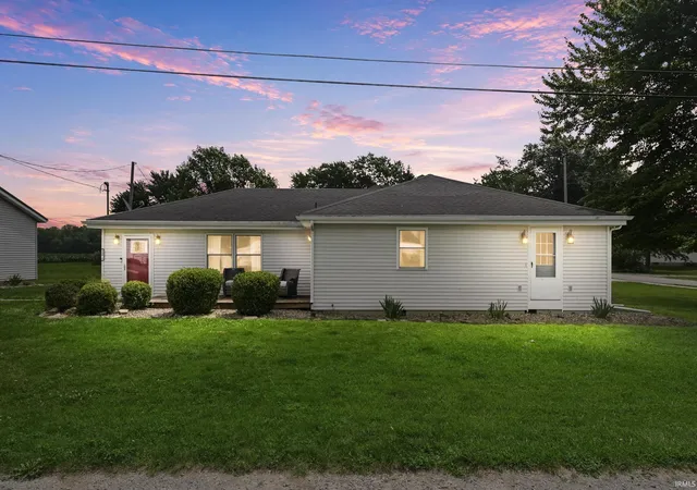 Photo 1 of Sale Pending at 11405 Edgewater Ave, Hoagland, IN 46745 | MLS# 202626314 | Listing updated on 2026-07-15