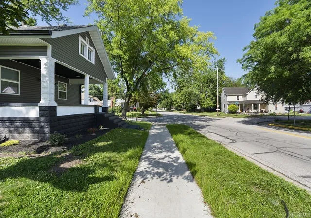 Photo 3 of Sale Pending at 2001 Schuyler Ave, Lafayette, IN 47904 | MLS# 202626343 | Listing updated on 2026-09-14