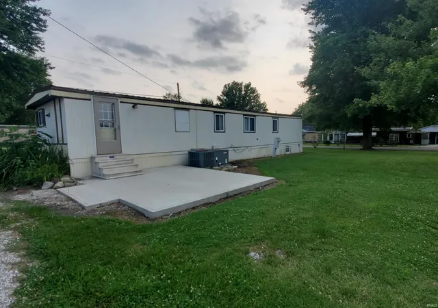 Homes for sale in Jasonville, IN | 128 S Kentucky St, Jasonville, IN 47438 | MLS# 202626345