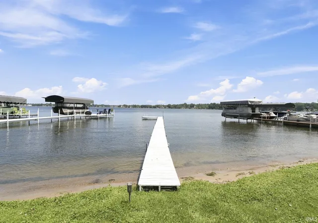 Photo 4 of Manufactured home for sale at 628 E Lakewood Ave, Warsaw, IN 46580 | MLS# 202626349 | Listing updated on 2026-09-19