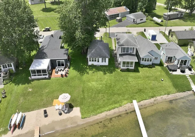 Homes for sale in Warsaw, IN | 630 E Lakewood Ave, Warsaw, IN 46580 | MLS# 202626350