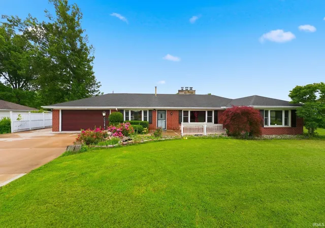 Photo 2 of Manufactured home for sale at 1413 W Ludwig Rd, Fort Wayne, IN 46825 | MLS# 202626360 | Listing updated on 2026-08-25