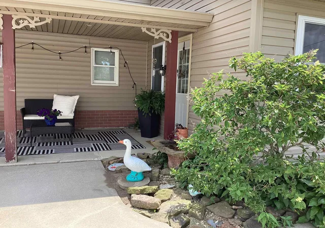 Photo 4 of Sale Pending at 5020 N 400 West Rd, Decatur, IN 46733 | MLS# 202626365 | Listing updated on 2026-07-09