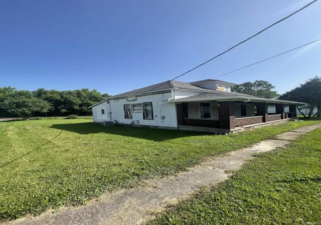 3rd image of 700 E Main St, Lagro, IN 46941 | MLS# 202626376
