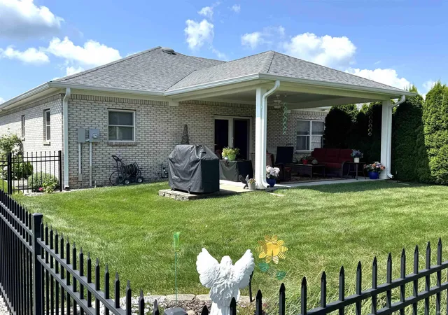 Homes for sale in Crawfordsville, IN | 13 Bridge Hampton Dr, Crawfordsville, IN 47933 | MLS# 202626389