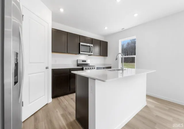3rd image of 9419 Dunes Xing, New Haven, IN 46774 | MLS# 202626398