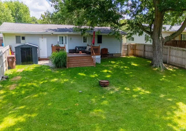 2nd image of 876 Sunset Dr, Wabash, IN 46992 | MLS# 202626413
