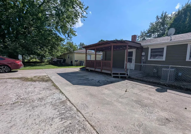 Homes for sale in Kokomo, IN | 2000 N Dephos St, Kokomo, IN 46901 | MLS# 202626419