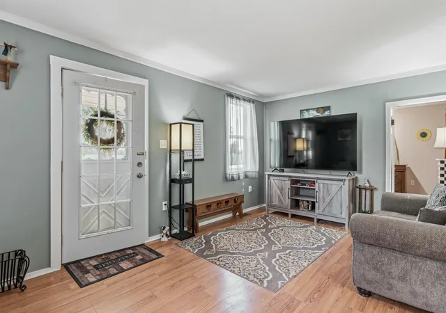 3rd image of 209 S Washington St, Monroeville, IN 46773 | MLS# 202626426