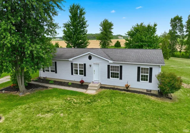 2nd image of 5634 E 700 S, Pierceton, IN 46562 | MLS# 202626446