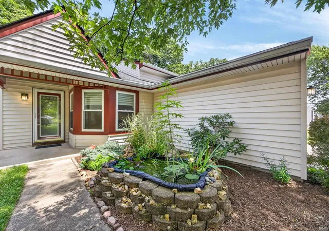Homes for sale in Bloomington, IN | 3606 W Woodhaven Dr, Bloomington, IN 47403 | MLS# 202626463