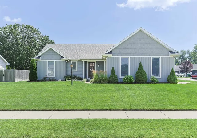 1st image of 10879 Gorden Setter Dr, Osceola, IN 46561 | MLS# 202626464