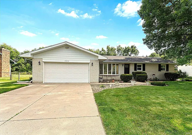 Homes for sale in Granger, IN | 15342 Monterosa Dr, Granger, IN 46530 | MLS# 202626481