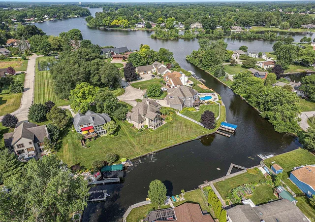 5th image of 54454 Heron Cove Ln, Elkhart, IN 46516 | MLS# 202626482