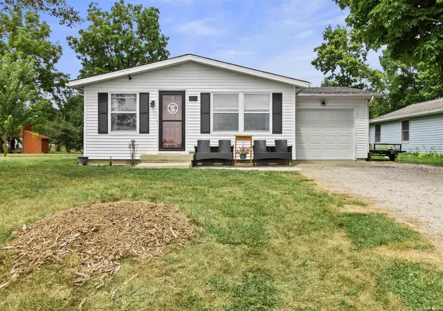 1st image of 134 W Jefferson St, Upland, IN 46989 | MLS# 202626498