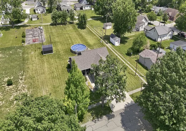 Homes for sale in North Manchester, IN | 406 W South St, North Manchester, IN 46962 | MLS# 202626509