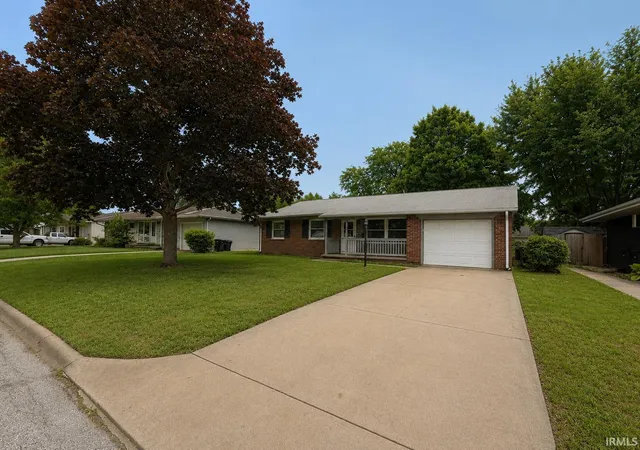 Photo 2 of Sale Pending at 2549 Whitehall Dr, Lafayette, IN 47909 | MLS# 202626516 | Listing updated on 2026-07-09