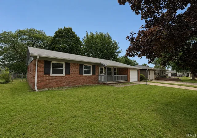 Photo 3 of Sale Pending at 2549 Whitehall Dr, Lafayette, IN 47909 | MLS# 202626516 | Listing updated on 2026-07-09