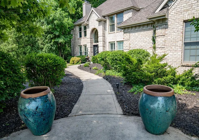 3rd image of 11130 Crosstree Ct, Fort Wayne, IN 46814 | MLS# 202626524