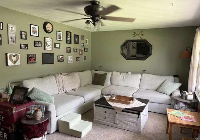 Photo 2 of Sale Pending at 825 W Lowell Ave, Mishawaka, IN 46545 | MLS# 202626532 | Listing updated on 2026-07-05