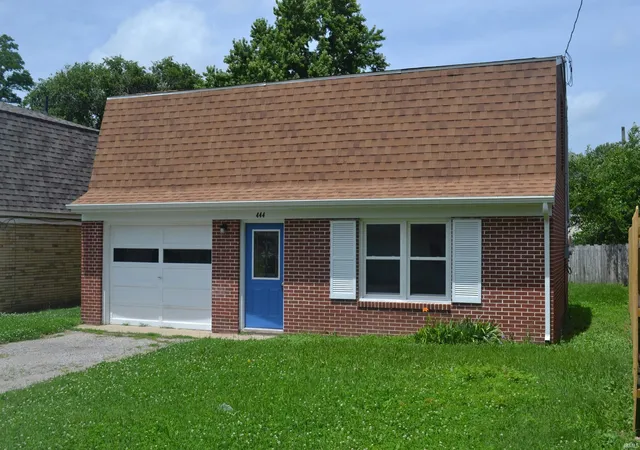 Homes for sale in Monticello, IN | 444 E Lamplighter Ln, Monticello, IN 47960 | MLS# 202626545