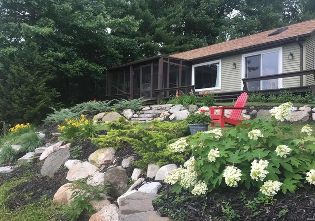 2nd image of 8888 E Nordman Dr, Syracuse, IN 46567 | MLS# 202626547