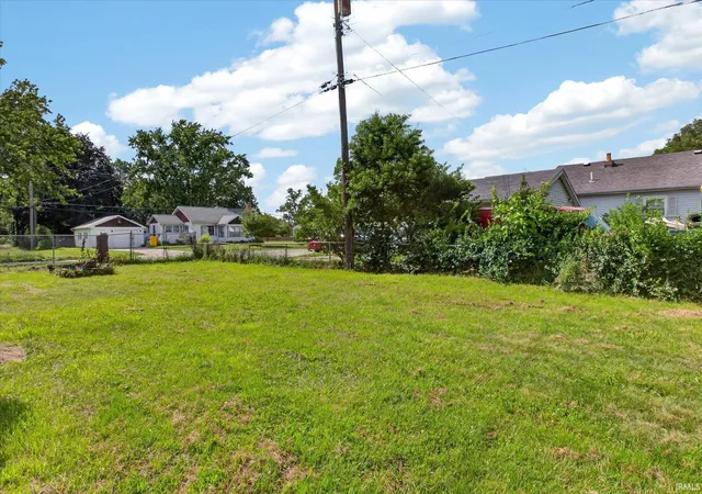 22nd image of 392 Fairmount Rd, Kingsford Heights, IN 46346 | MLS# 202626554