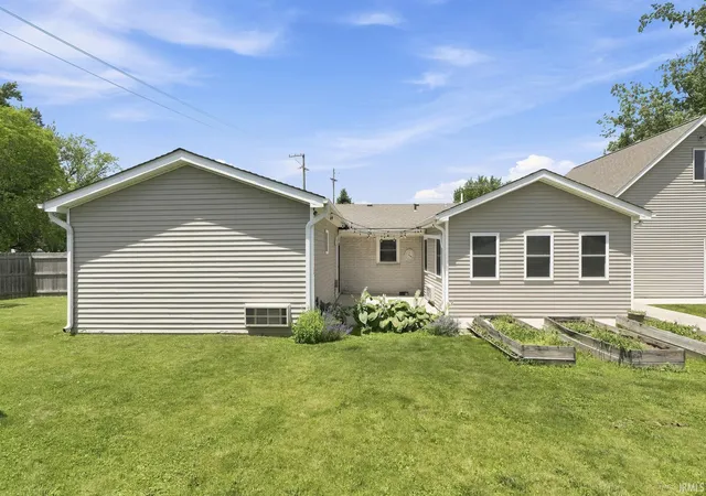 2nd image of 10012 Hosler Rd, Leo, IN 46765 | MLS# 202626557