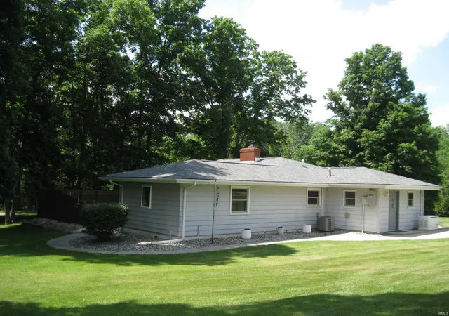 Homes for sale in Bluffton, IN | 2190 E 350 N Rd, Bluffton, IN 46714 | MLS# 202626564
