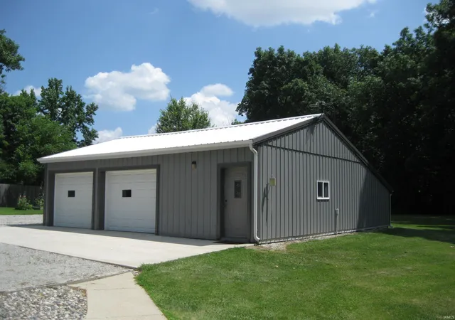 Homes for sale in Bluffton, IN | 2190 E 350 N Rd, Bluffton, IN 46714 | MLS# 202626564