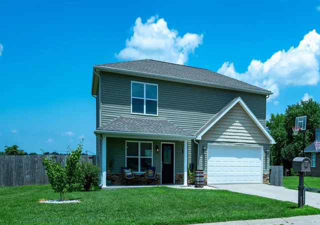 Photo 2 of Sale Pending at 2584 Julie Dr, Princeton, IN 47670 | MLS# 202626574 | Listing updated on 2026-07-21