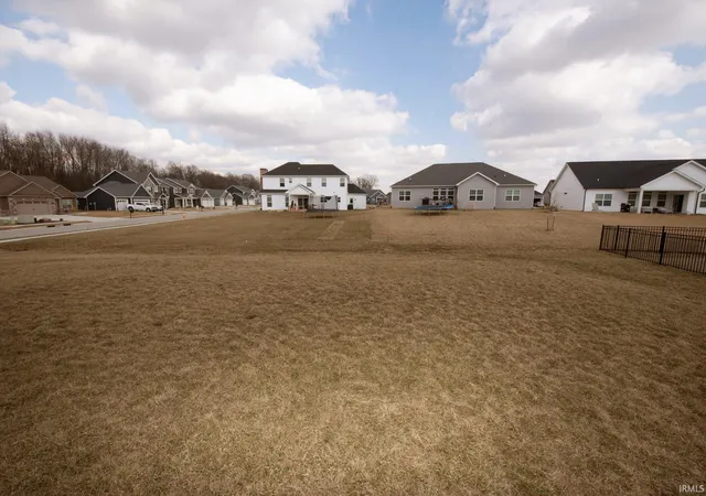 35th image of 5447 Crocus Dr, West Lafayette, IN 47906 | MLS# 202626610