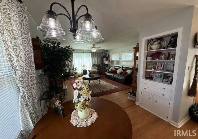 4th image of 716 W Oak St, Mitchell, IN 47446 | MLS# 202626621