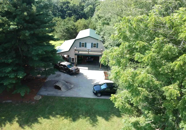 4th image of 7078 S Pr Royal Springs Dr, Shelbyville, IN 46176 | MLS# 202626634