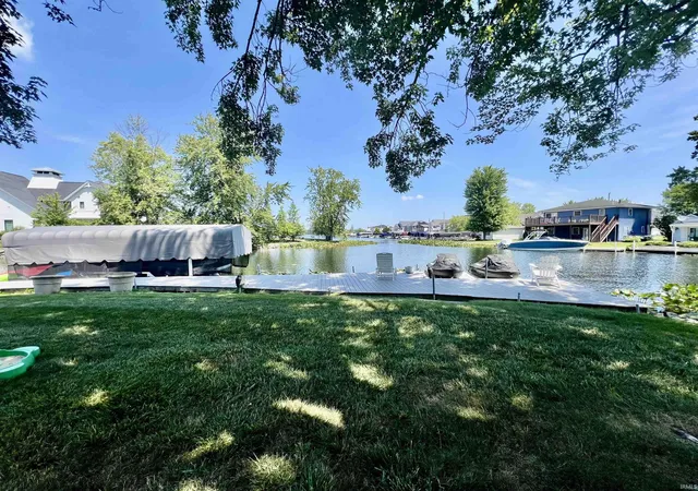 2nd image of 8250 E Debra Dr, Syracuse, IN 46567 | MLS# 202626640