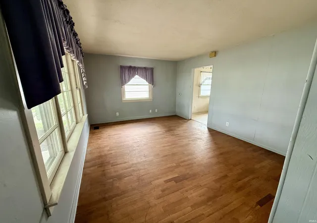 2nd image of 1063 Russell St, Decatur, IN 46733 | MLS# 202626644