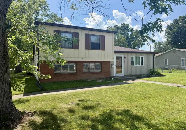 Homes for sale in Huntington, IN | 1220 N Lafontaine St, Huntington, IN 46750 | MLS# 202626656
