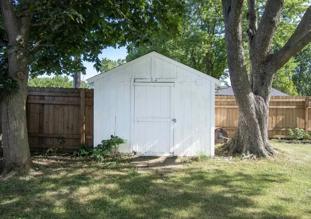Photo 3 of Sale Pending at 1803 Dowling St, Kendallville, IN 46755 | MLS# 202626660 | Listing updated on 2026-07-08