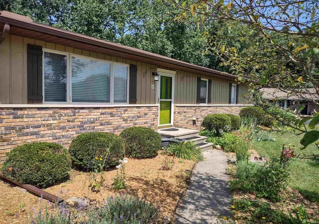 Photo 2 of Sale Pending at 12 Shore Manor Dr, Bristol, IN 46507 | MLS# 202626675 | Listing updated on 2026-07-08