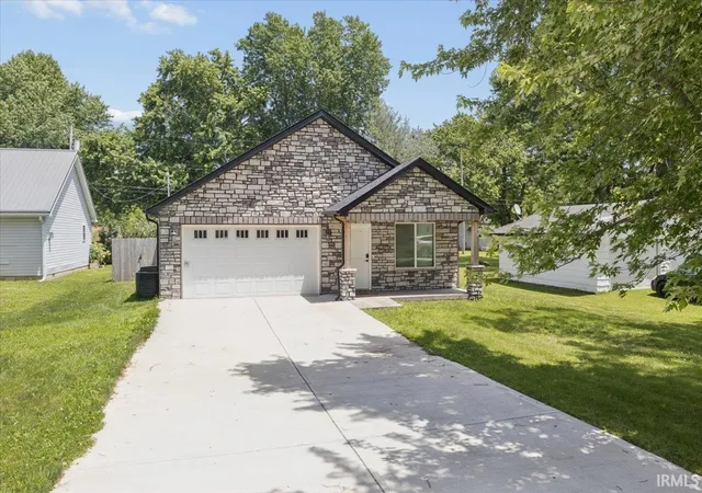 Homes for sale in Colfax, IN | 105 N Railroad St, Colfax, IN 46035 | MLS# 202626680