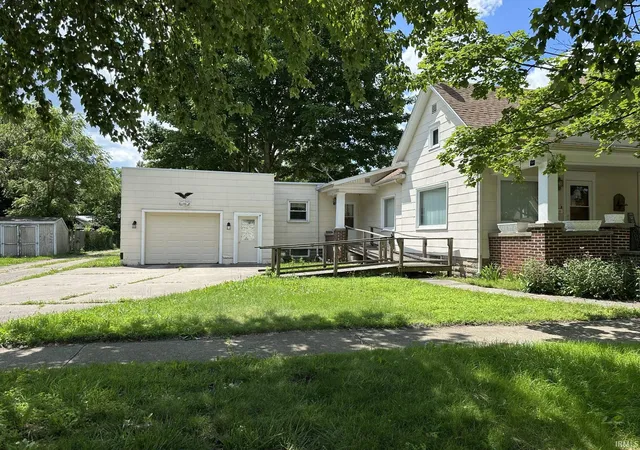 Homes for sale in Rochester, IN | 410 Jefferson St, Rochester, IN 46975 | MLS# 202626687