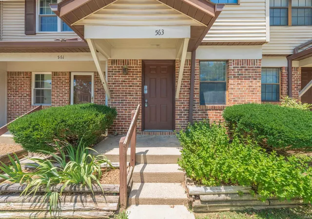 1st image of 563 E Graham Pl, Bloomington, IN 47401 | MLS# 202626695