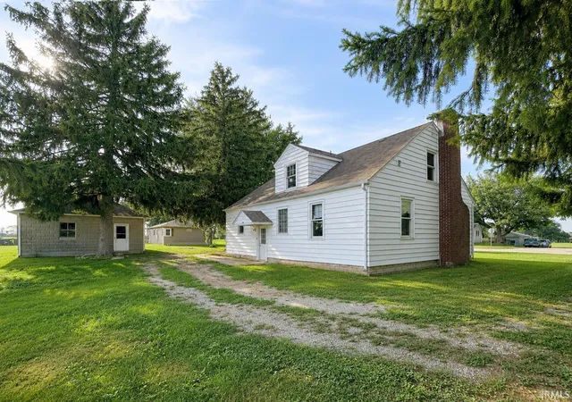 Photo 4 of Single family home for sale at 2119 E 800 South, Columbia City, IN 46725 | MLS# 202626713 | Listing updated on 2026-07-09