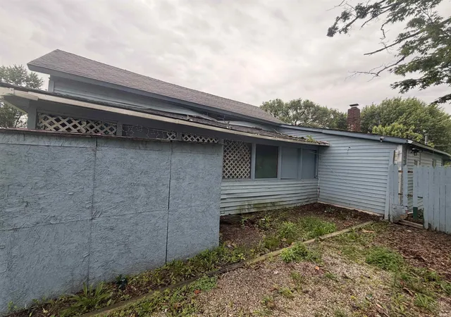 4th image of 516 E Grant St, Hartford City, IN 47348 | MLS# 202626720