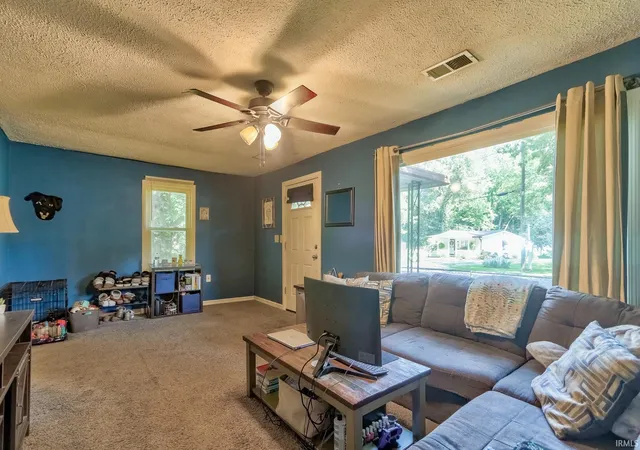 Homes for sale in Evansville, IN | 3721 Kathleen Ave, Evansville, IN 47714 | MLS# 202626722