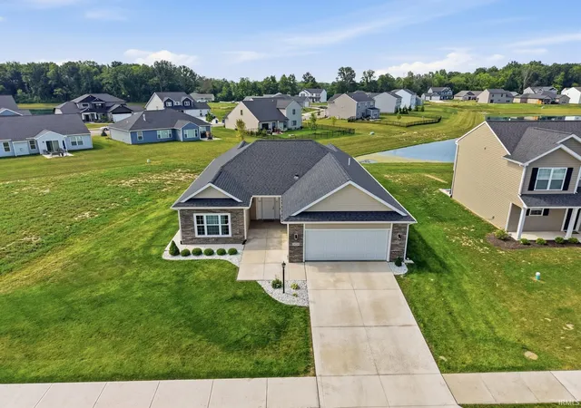 Photo 2 of Manufactured home for sale at 14719 Verona Lakes Psge, Fort Wayne, IN 46814 | MLS# 202626727 | Listing updated on 2026-08-28